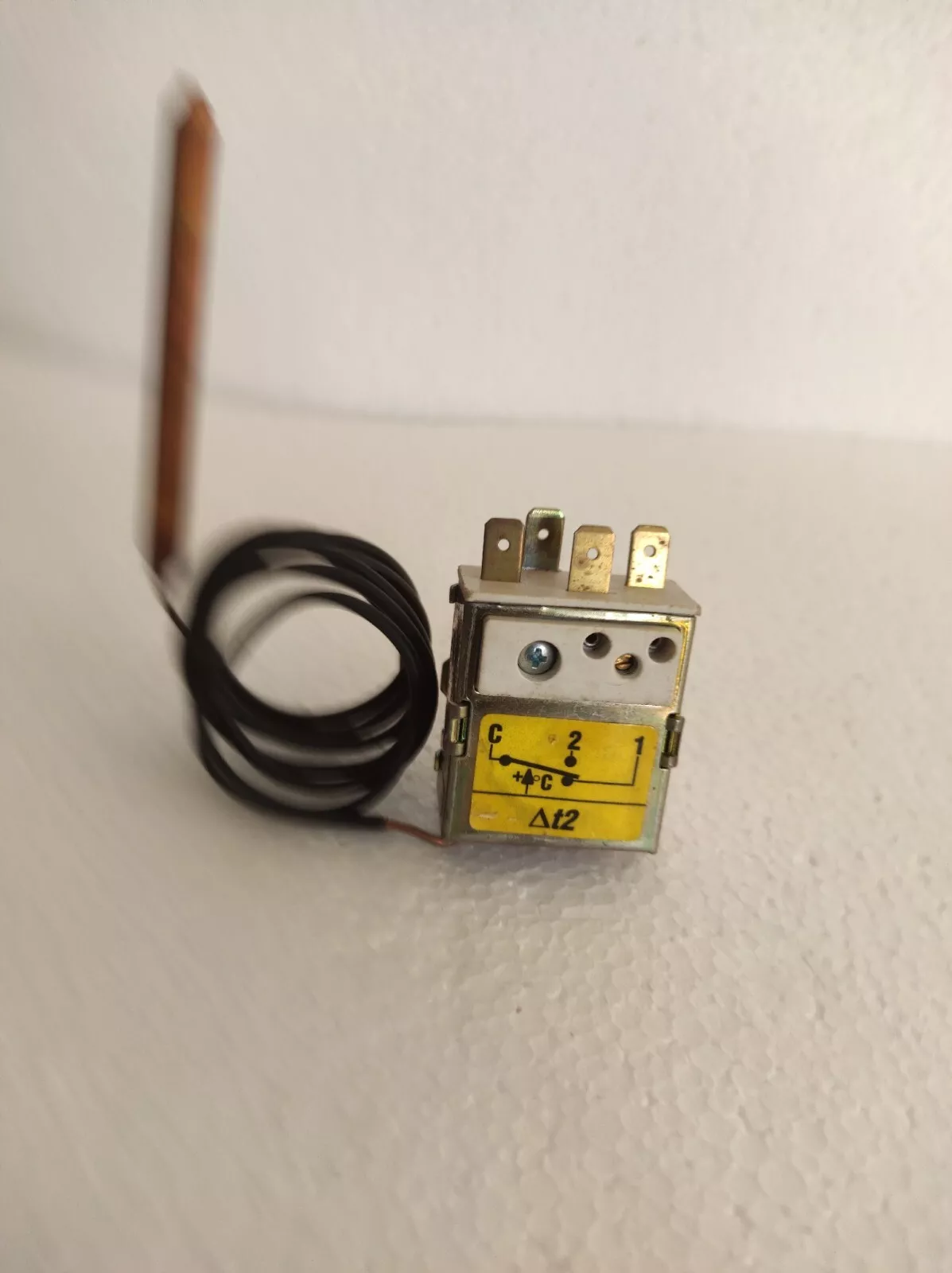 admin/uploads/uploads/Imit TR2 9325 Thermostat_1.webp